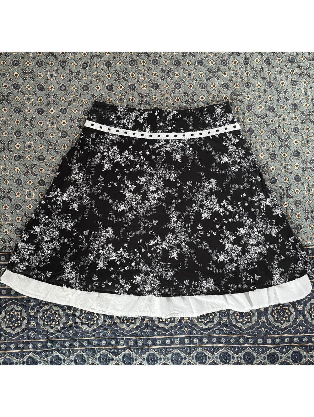 Sonoma black and white floral midi skirt lace trim and ribbon detail size 14